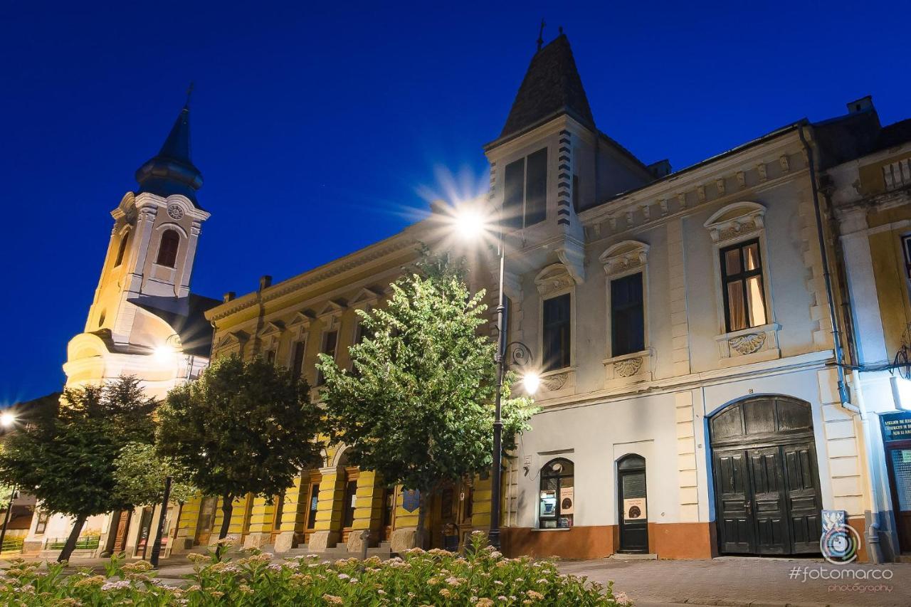 Appartamento Sincai 20 Bistriţa Esterno foto